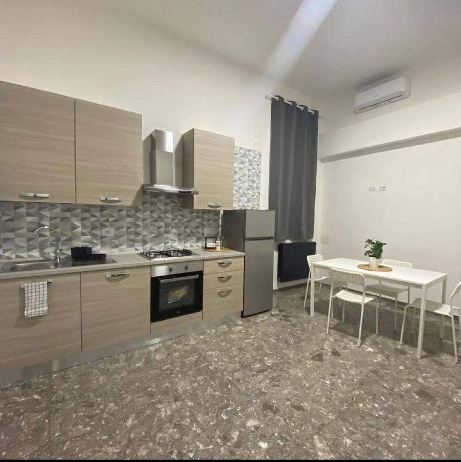 Maison Silvia Неаполь Екстер'єр фото